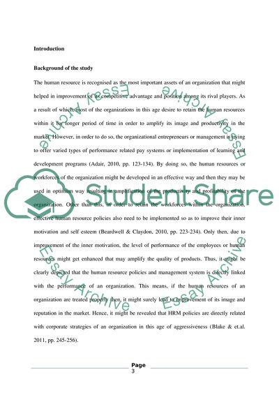 HRM Evaluating, Link of the Corporate Strategy with the HRM Strategy of Starbucks