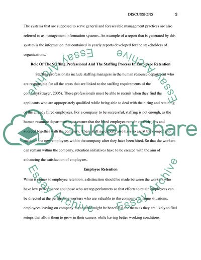 Differences between Bureaucratic and Decentralized Control