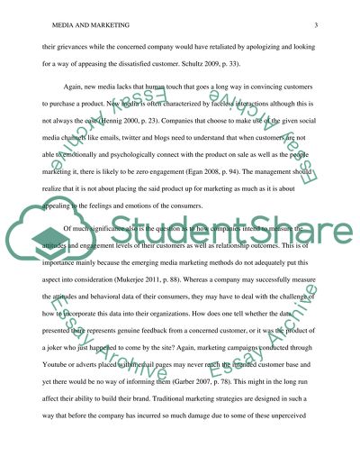 Limitations and Advantages of New Media in the Context of Building Customer Relationships