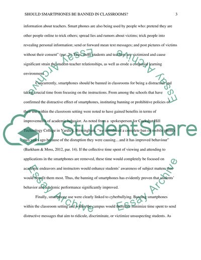 Should smartphones be bsnned in classrooms