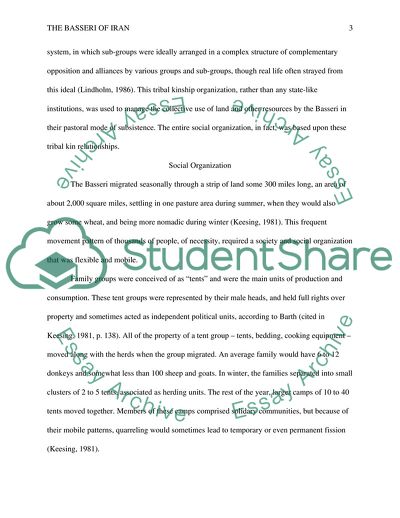 How do basseri organize their nomadic travel? image